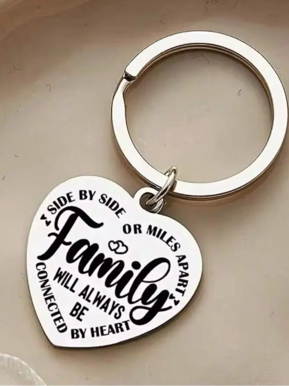 Heart shaped inspiration family silver keychain